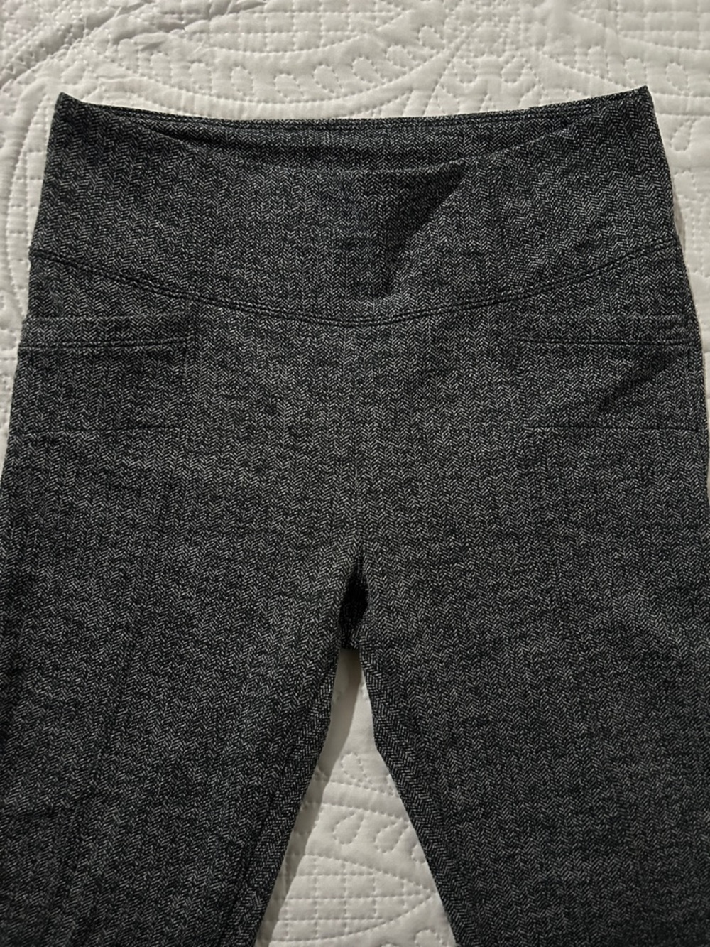 Athleta Black & Grey Herringbone Leggings Sz: M - Picture 6 of 9